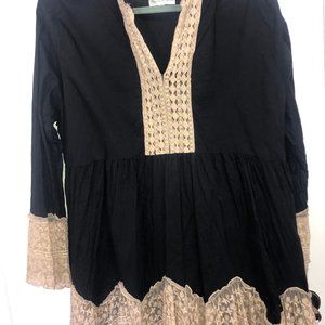 Stella Lane Lace Tunic